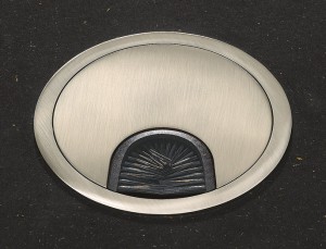 Kabeldurchführung mit Bürste, Edelstahl, Abdeckung 88 mm